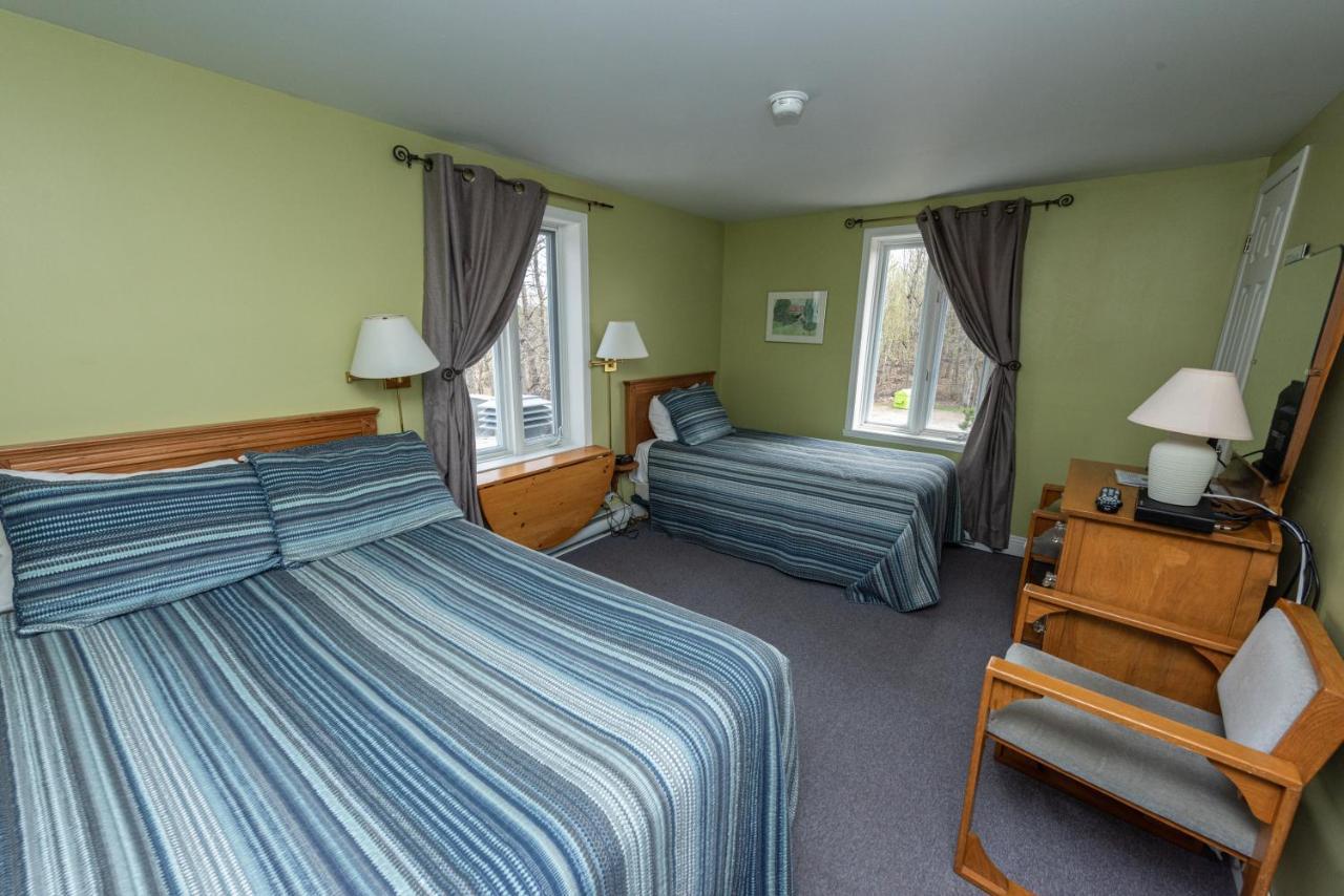 Auberge Beausejour Les Éboulements エクステリア 写真