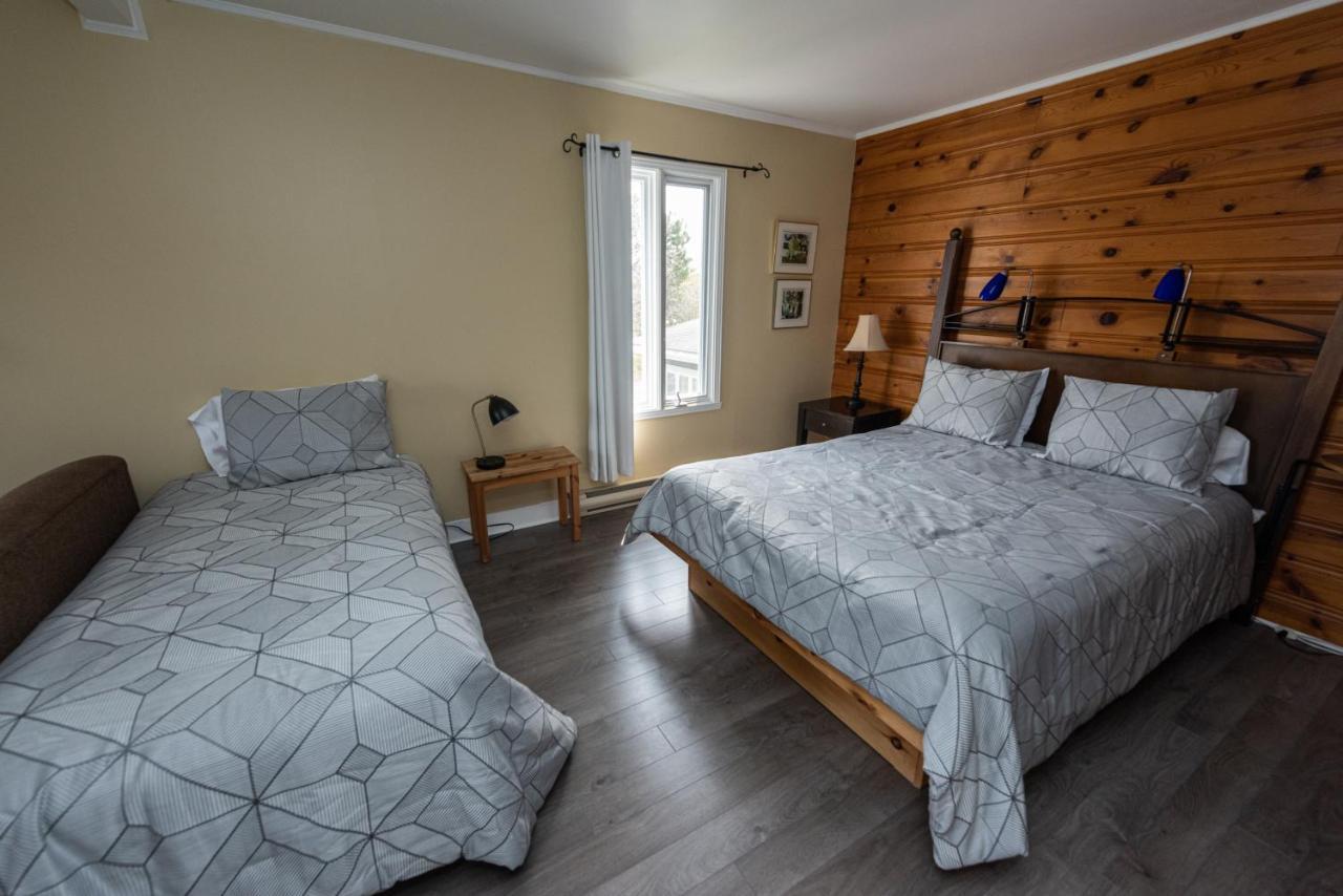 Auberge Beausejour Les Éboulements エクステリア 写真